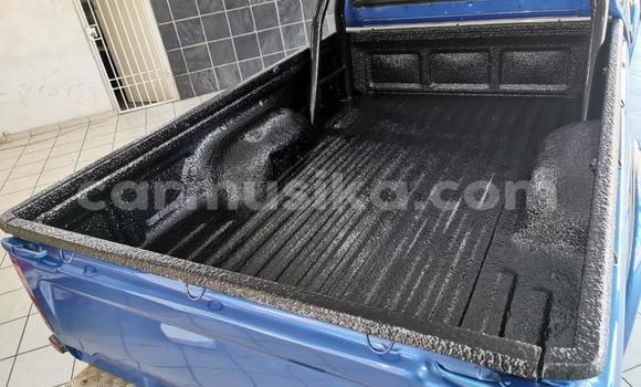 Tenga Tsaru Toyota Hilux Bhuruu Mota in Beitbridge in Matabeleland South Tenga Tsaru Toyota Hilux Bhuruu Mota in Beitbridge in Matabeleland South