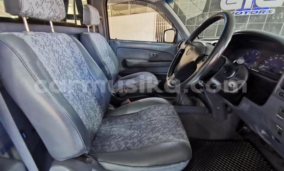 Tenga Tsaru Toyota Hilux Bhuruu Mota in Beitbridge in Matabeleland South Tenga Tsaru Toyota Hilux Bhuruu Mota in Beitbridge in Matabeleland South