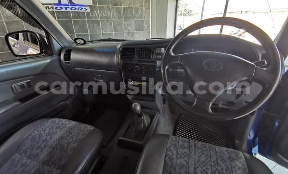 Tenga Tsaru Toyota Hilux Bhuruu Mota in Beitbridge in Matabeleland South Tenga Tsaru Toyota Hilux Bhuruu Mota in Beitbridge in Matabeleland South