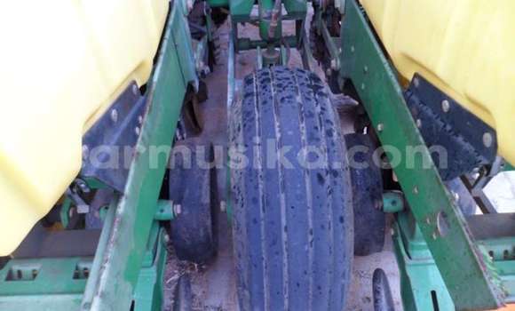 Buy Used Caterpillar 120 Other Truck in Beitbridge in Matabeleland South Buy Used Caterpillar 120 Other Truck in Beitbridge in Matabeleland South