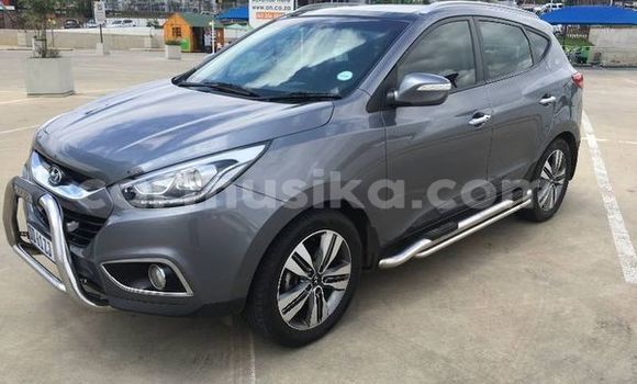 Buy Used Hyundai ix35 Silver Car in Beitbridge in Matabeleland South Buy Used Hyundai ix35 Silver Car in Beitbridge in Matabeleland South