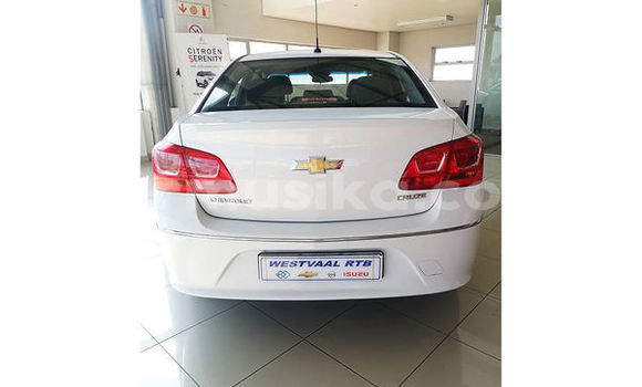 Nunua Ilio tumika Chevrolet Cruze Nyeupe Gari ndani ya Beitbridge nchini Matabeleland Kusini Nunua Ilio tumika Chevrolet Cruze Nyeupe Gari ndani ya Beitbridge nchini Matabeleland Kusini