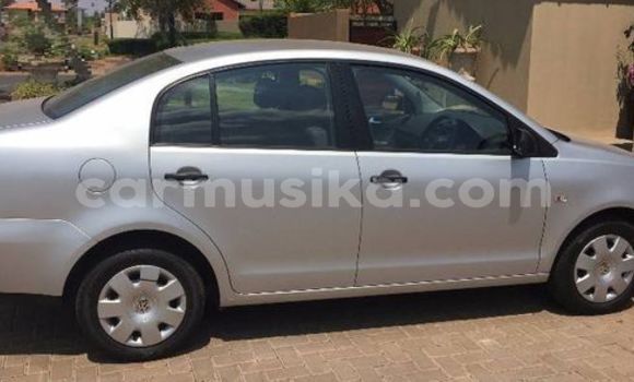 Tenga Tsaru Volkswagen Polo Sirivha Mota in Beitbridge in Matabeleland South Tenga Tsaru Volkswagen Polo Sirivha Mota in Beitbridge in Matabeleland South