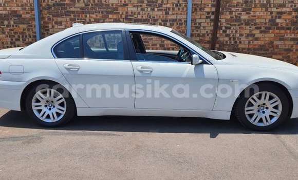 Buy Used BMW 700 White Car in Beitbridge in Matabeleland South Buy Used BMW 700 White Car in Beitbridge in Matabeleland South
