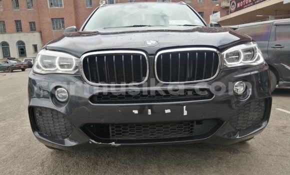 Nunua Mpya BMW X5 Nyeusi Gari ndani ya Harare nchini Harare Nunua Mpya BMW X5 Nyeusi Gari ndani ya Harare nchini Harare
