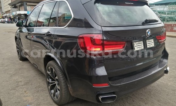 Nunua Mpya BMW X5 Nyeusi Gari ndani ya Harare nchini Harare Nunua Mpya BMW X5 Nyeusi Gari ndani ya Harare nchini Harare