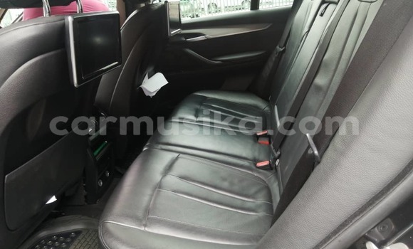 Nunua Mpya BMW X5 Nyeusi Gari ndani ya Harare nchini Harare Nunua Mpya BMW X5 Nyeusi Gari ndani ya Harare nchini Harare
