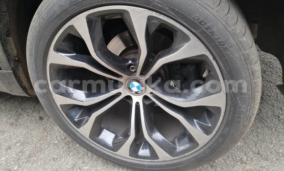Nunua Mpya BMW X5 Nyeusi Gari ndani ya Harare nchini Harare Nunua Mpya BMW X5 Nyeusi Gari ndani ya Harare nchini Harare
