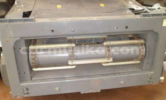 Tenga Tsaru Caterpillar 120 Zvimwe Rori in Beitbridge in Matabeleland South Tenga Tsaru Caterpillar 120 Zvimwe Rori in Beitbridge in Matabeleland South