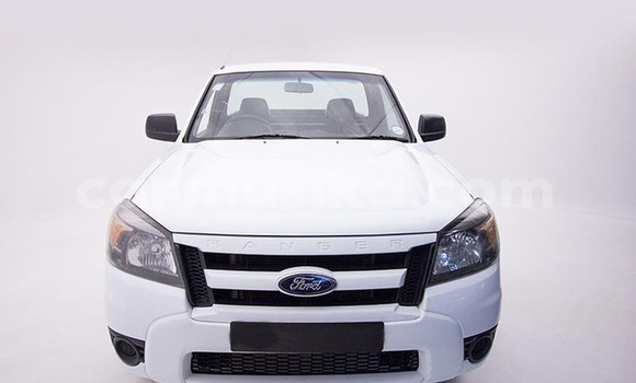 Buy Used Ford Ranger White Car in Beitbridge in Matabeleland South