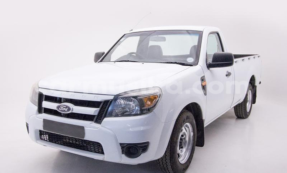 Acheter Occasion Voiture Ford Ranger Blanc à Beitbridge, Matabeleland South Acheter Occasion Voiture Ford Ranger Blanc à Beitbridge, Matabeleland South
