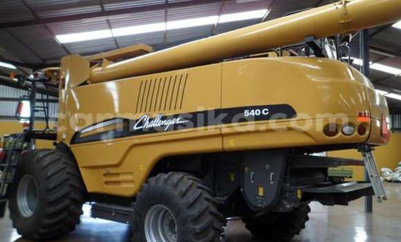 Tenga Tsaru Caterpillar 120 Zvimwe Rori in Beitbridge in Matabeleland South Tenga Tsaru Caterpillar 120 Zvimwe Rori in Beitbridge in Matabeleland South