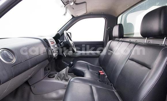 Acheter Occasion Voiture Ford Ranger Blanc à Beitbridge, Matabeleland South Acheter Occasion Voiture Ford Ranger Blanc à Beitbridge, Matabeleland South