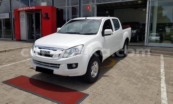 Tenga Tsaru Isuzu KB Chena Mota in Beitbridge in Matabeleland South Tenga Tsaru Isuzu KB Chena Mota in Beitbridge in Matabeleland South