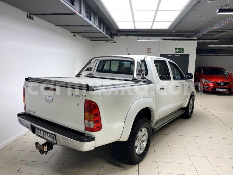 Big with watermark toyota hilux matabeleland south beitbridge 20057