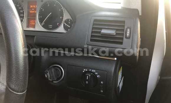 Tenga Tsaru Mercedes‒Benz B-klasse Chena Mota in Beitbridge in Matabeleland South Tenga Tsaru Mercedes‒Benz B-klasse Chena Mota in Beitbridge in Matabeleland South