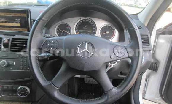 Acheter Occasion Voiture Mercedes‒Benz C–Class Gris à Beitbridge, Matabeleland South Acheter Occasion Voiture Mercedes‒Benz C–Class Gris à Beitbridge, Matabeleland South