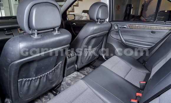Buy Used Mercedes‒Benz C–Class Silver Car in Beitbridge in Matabeleland South Buy Used Mercedes‒Benz C–Class Silver Car in Beitbridge in Matabeleland South