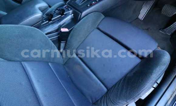 Nunua Ilio tumika BMW 3–Series Bluu Gari ndani ya Beitbridge nchini Matabeleland Kusini Nunua Ilio tumika BMW 3–Series Bluu Gari ndani ya Beitbridge nchini Matabeleland Kusini