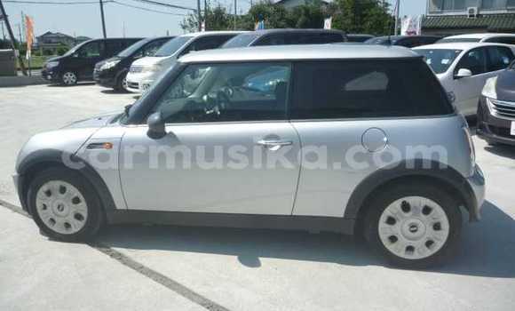 Acheter Occasion Voiture MINI Cooper Gris à Beitbridge, Matabeleland South Acheter Occasion Voiture MINI Cooper Gris à Beitbridge, Matabeleland South