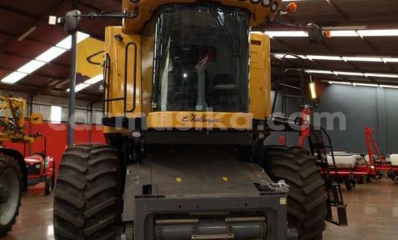 Tenga Tsaru Caterpillar 120 Zvimwe Rori in Beitbridge in Matabeleland South Tenga Tsaru Caterpillar 120 Zvimwe Rori in Beitbridge in Matabeleland South