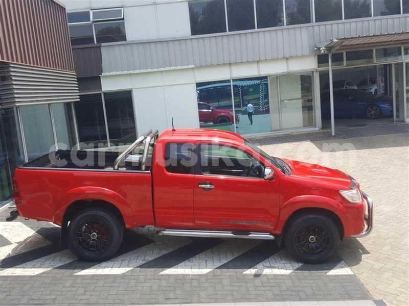 Big with watermark toyota hilux matabeleland south beitbridge 20071