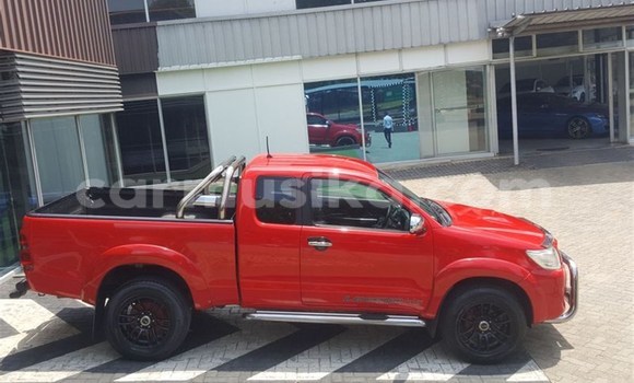 Nunua Ilio tumika Toyota Hilux Nyekundu Gari ndani ya Beitbridge nchini Matabeleland Kusini Nunua Ilio tumika Toyota Hilux Nyekundu Gari ndani ya Beitbridge nchini Matabeleland Kusini