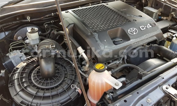 Nunua Ilio tumika Toyota Hilux Fedha Gari ndani ya Beitbridge nchini Matabeleland Kusini Nunua Ilio tumika Toyota Hilux Fedha Gari ndani ya Beitbridge nchini Matabeleland Kusini