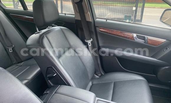 Acheter Occasion Voiture Mercedes‒Benz C–Class Gris à Beitbridge, Matabeleland South Acheter Occasion Voiture Mercedes‒Benz C–Class Gris à Beitbridge, Matabeleland South