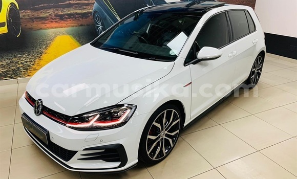 Nunua Ilio tumika Volkswagen Golf GTI Nyeupe Gari ndani ya Beitbridge nchini Matabeleland Kusini
