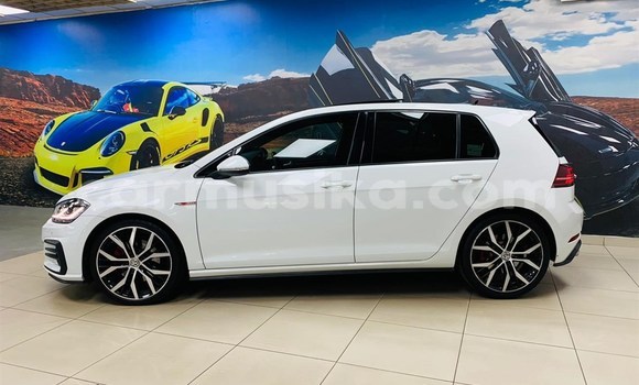 Tenga Tsaru Volkswagen Golf GTI Chena Mota in Beitbridge in Matabeleland South Tenga Tsaru Volkswagen Golf GTI Chena Mota in Beitbridge in Matabeleland South