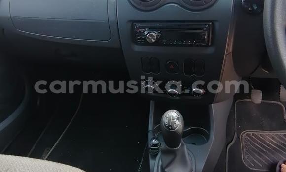 Tenga Tsaru Nissan NP 300 Sirivha Mota in Beitbridge in Matabeleland South Tenga Tsaru Nissan NP 300 Sirivha Mota in Beitbridge in Matabeleland South