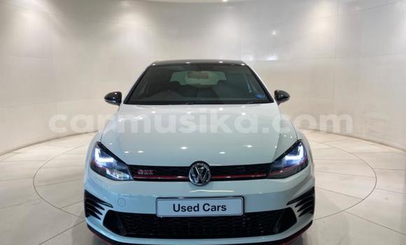 Buy Used Volkswagen Golf GTI White Car in Beitbridge in Matabeleland South Buy Used Volkswagen Golf GTI White Car in Beitbridge in Matabeleland South