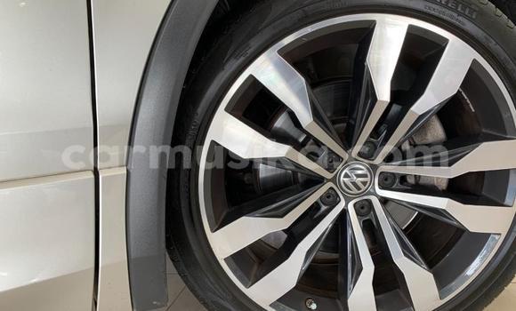 Buy Used Volkswagen Tiguan Silver Car in Beitbridge in Matabeleland South Buy Used Volkswagen Tiguan Silver Car in Beitbridge in Matabeleland South