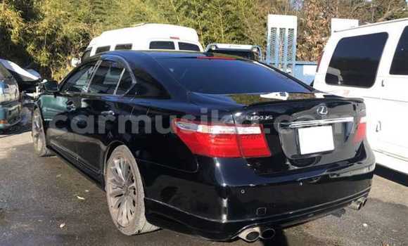 Acheter Occasion Voiture Lexus LS Noir à Beitbridge, Matabeleland South Acheter Occasion Voiture Lexus LS Noir à Beitbridge, Matabeleland South