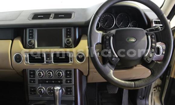 Buy Used Land Rover Range Rover Vogue Beige Car in Beitbridge in Matabeleland South Buy Used Land Rover Range Rover Vogue Beige Car in Beitbridge in Matabeleland South