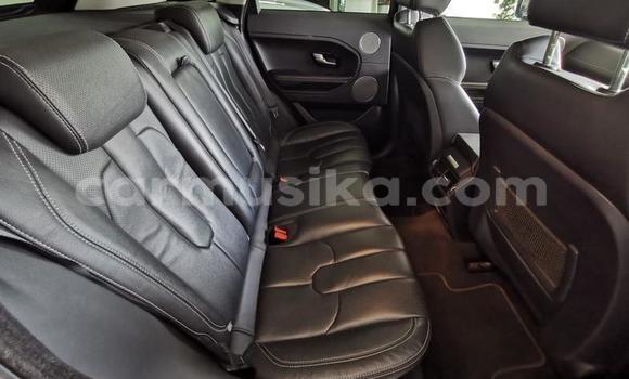 Acheter Occasion Voiture Land Rover Range Rover Evoque Rouge à Beitbridge, Matabeleland South Acheter Occasion Voiture Land Rover Range Rover Evoque Rouge à Beitbridge, Matabeleland South