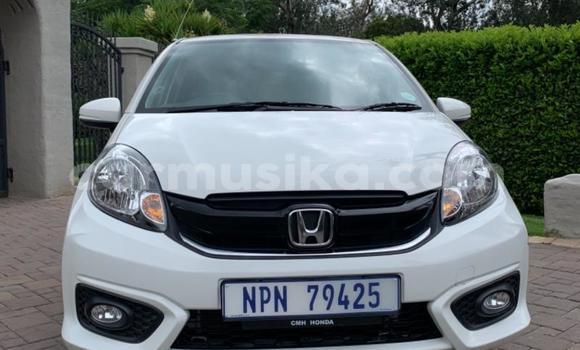 Nunua Ilio tumika Honda Brio Nyeupe Gari ndani ya Beitbridge nchini Matabeleland Kusini Nunua Ilio tumika Honda Brio Nyeupe Gari ndani ya Beitbridge nchini Matabeleland Kusini