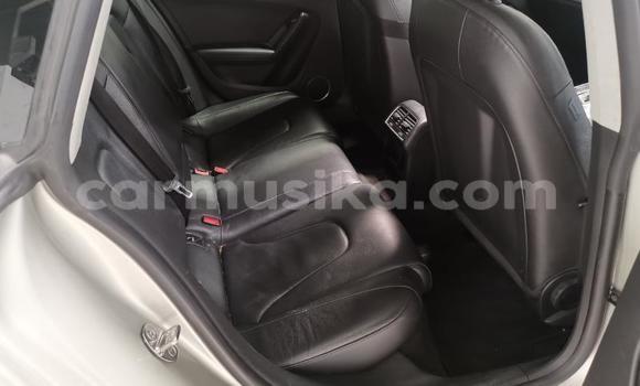 Nunua Ilio tumika Audi A5 Beige Gari ndani ya Beitbridge nchini Matabeleland Kusini Nunua Ilio tumika Audi A5 Beige Gari ndani ya Beitbridge nchini Matabeleland Kusini