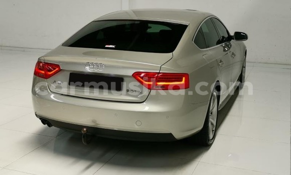Nunua Ilio tumika Audi A5 Beige Gari ndani ya Beitbridge nchini Matabeleland Kusini Nunua Ilio tumika Audi A5 Beige Gari ndani ya Beitbridge nchini Matabeleland Kusini
