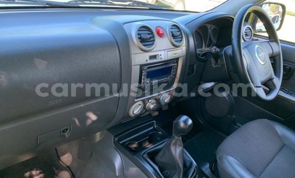 Buy Used Isuzu KB White Car in Beitbridge in Matabeleland South Buy Used Isuzu KB White Car in Beitbridge in Matabeleland South