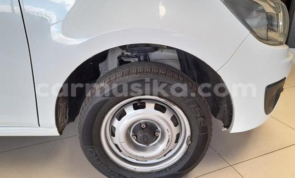 Acheter Occasion Voiture Chevrolet Corsa Blanc à Beitbridge, Matabeleland South Acheter Occasion Voiture Chevrolet Corsa Blanc à Beitbridge, Matabeleland South