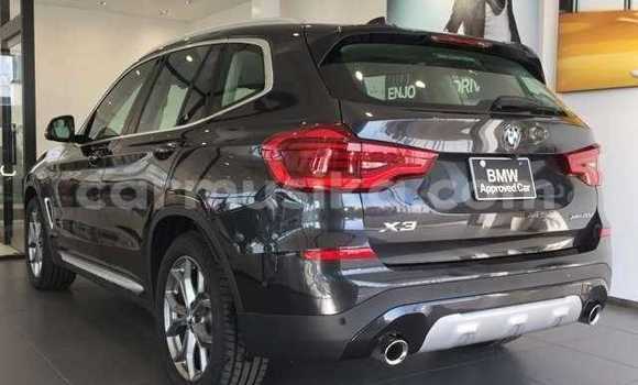 Nunua Ilio tumika BMW X3 Nyeusi Gari ndani ya Beitbridge nchini Matabeleland Kusini Nunua Ilio tumika BMW X3 Nyeusi Gari ndani ya Beitbridge nchini Matabeleland Kusini