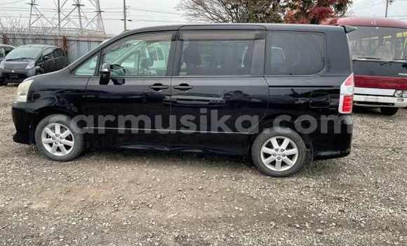 Buy Used Toyota Noah Black Car in Beitbridge in Matabeleland South Buy Used Toyota Noah Black Car in Beitbridge in Matabeleland South