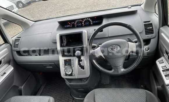 Buy Used Toyota Noah Black Car in Beitbridge in Matabeleland South Buy Used Toyota Noah Black Car in Beitbridge in Matabeleland South