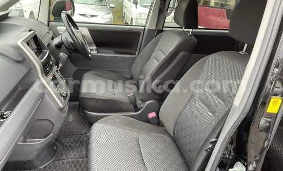 Buy Used Toyota Noah Black Car in Beitbridge in Matabeleland South Buy Used Toyota Noah Black Car in Beitbridge in Matabeleland South