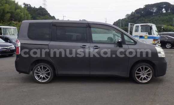 Buy Used Toyota Noah Other Car in Harare in Harare Buy Used Toyota Noah Other Car in Harare in Harare