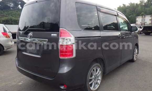 Buy Used Toyota Noah Other Car in Harare in Harare Buy Used Toyota Noah Other Car in Harare in Harare