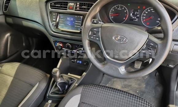 Tenga Tsaru Hyundai i20 Sirivha Mota in Beitbridge in Matabeleland South Tenga Tsaru Hyundai i20 Sirivha Mota in Beitbridge in Matabeleland South