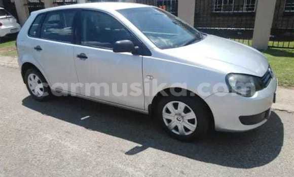 Nunua Ilio tumika Volkswagen Polo Fedha Gari ndani ya Belvedere nchini Harare